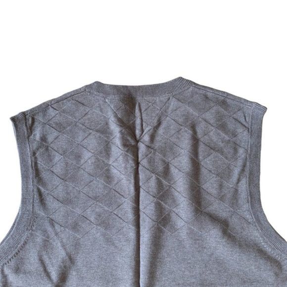 Tommy Hilfiger Sweater Vest Size Large - Picture 2 of 8